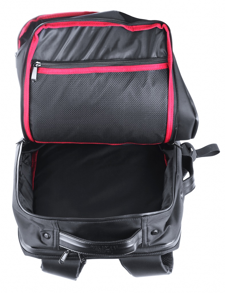 Qumo-PowerAid-Solar-Bag-8.jpg